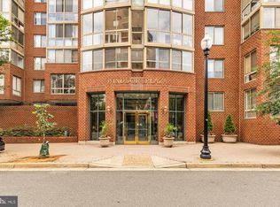 Windsor Plaza, Arlington, VA 22201