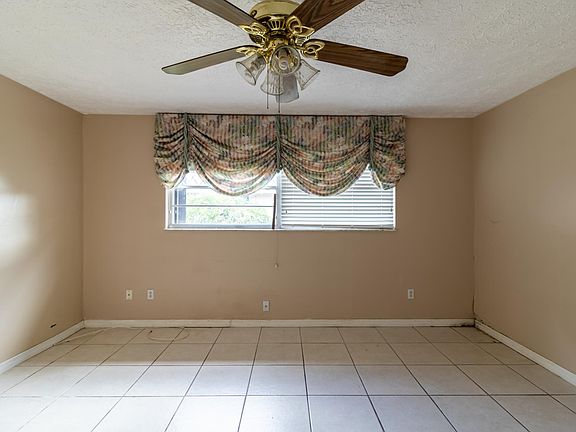 5th image of 1443 SE Ladner St