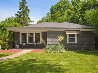 8526 Rockefeller Ave, Brookfield, IL 60513