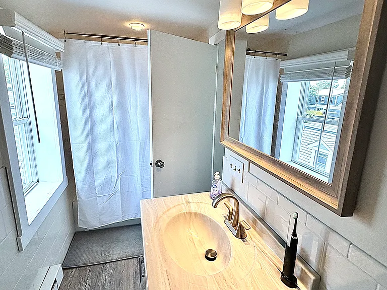 36 E Bowery St #3 — Photo 10