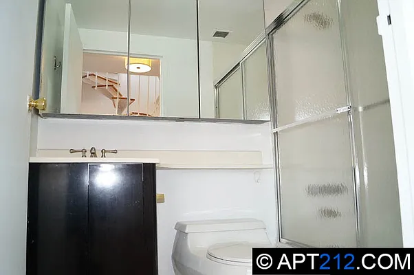 Rented by APT212 INC | media 21