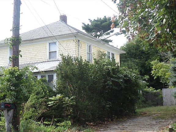 3rd image of 835 Legion Ave