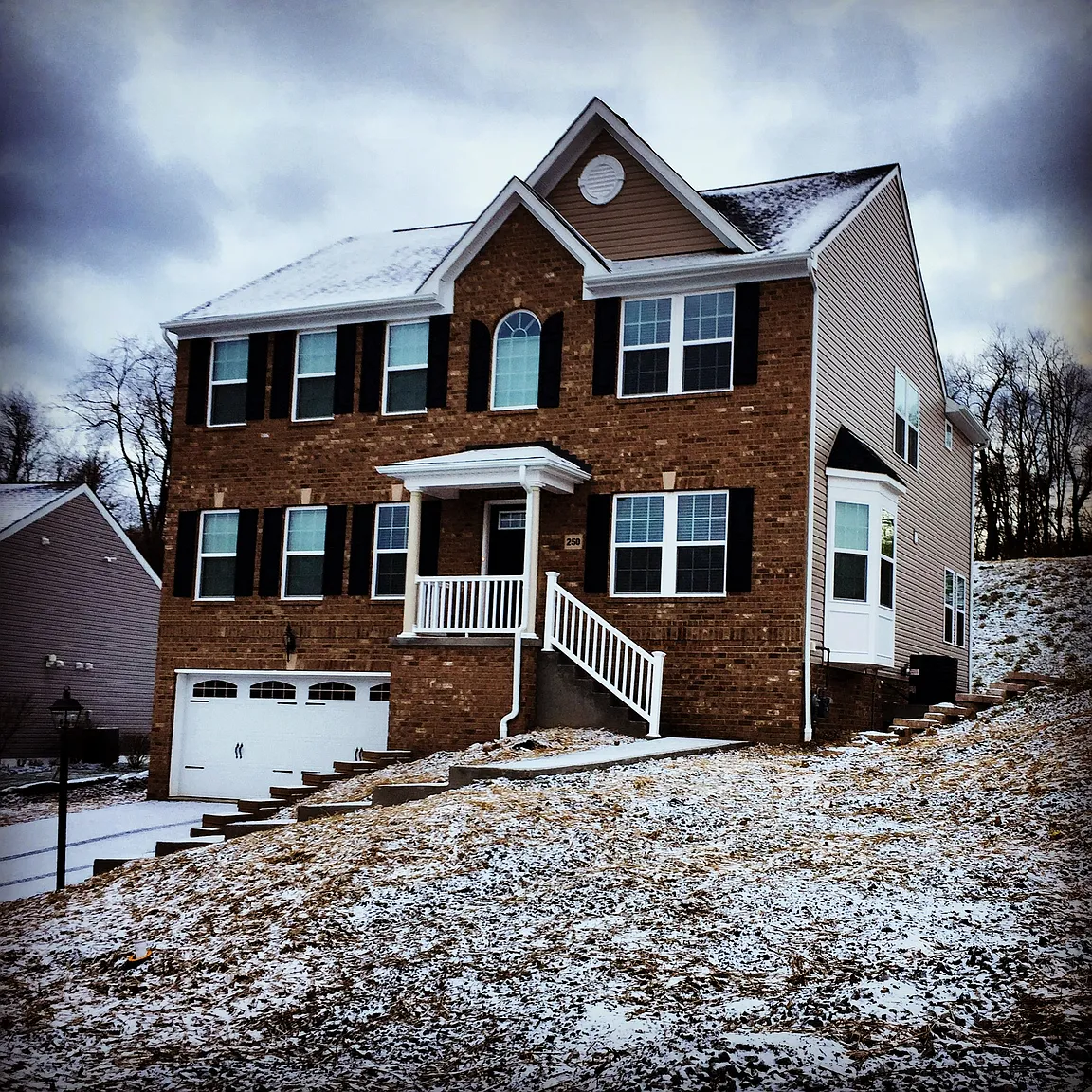 250 Estates Dr photo 1