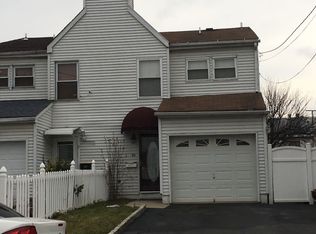 40 Delaware St, Elizabeth, NJ 07206