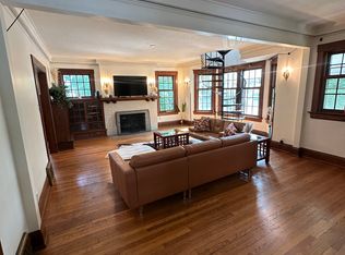2824 N Maryland Ave #2, Milwaukee, WI 53211