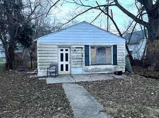 2003 S Manhattan Ave, Muncie, IN 47302