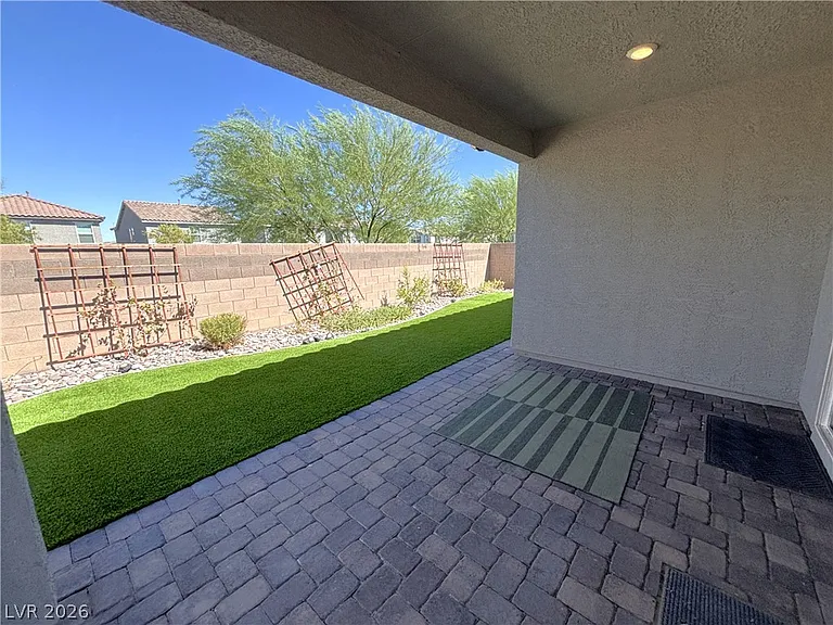 8948 Marigold Creek St — Photo 39