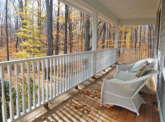 4th image of 6080 W Woods Dr
