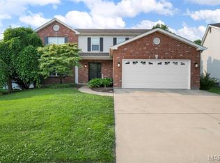 3338 Crystalline Dr, Saint Louis, MO 63125