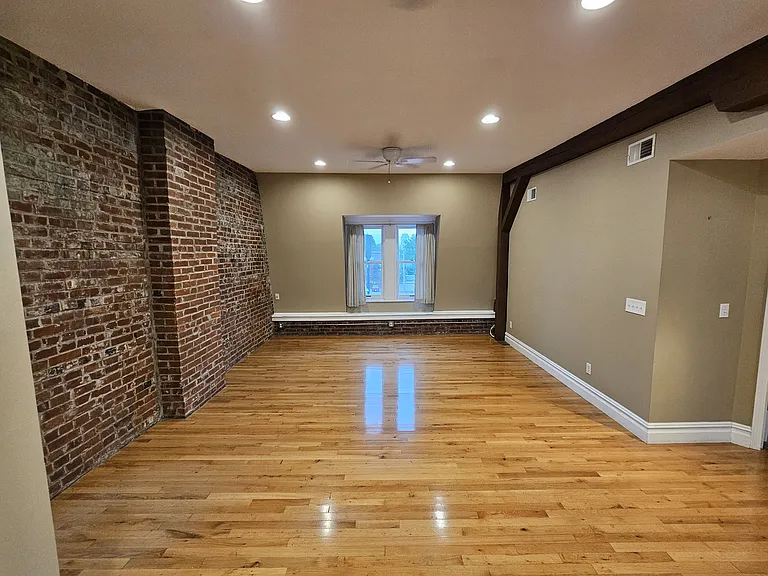 1012 Allen Ave #3 — Photo 14