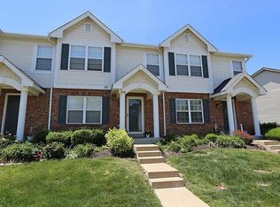 424 Wild Oak Dr, O'Fallon, MO 63368