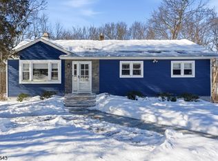 22 2nd Lt J T Wroblewski La, Jefferson Twp., NJ 07438