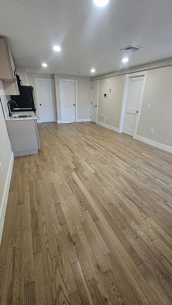 Living room, kitchen area - 241 S 5th St #5