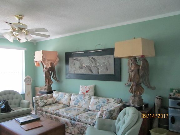 5th image of 1449 SE Vesthaven Circle