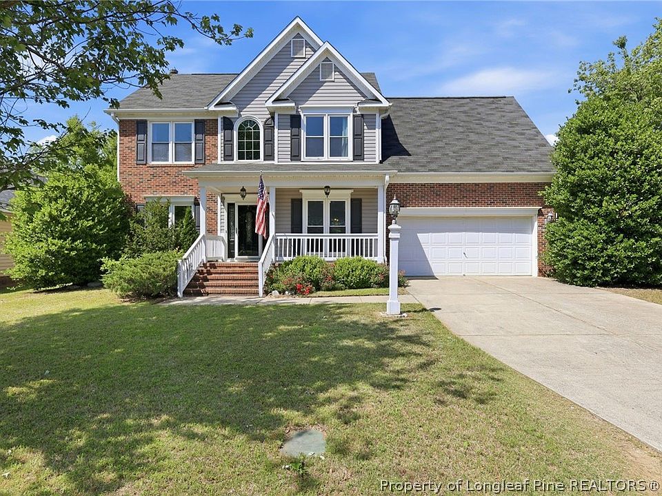 1st image of 200 Silver Oaks Dr