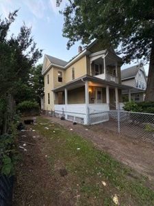 20 Hawthorne St, Springfield, MA, 01105
