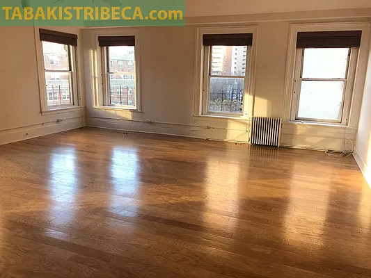 Rented by Tabak Real Estate | media 19