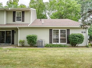 4909 Independence Cir UNIT B, Stow, OH 44224