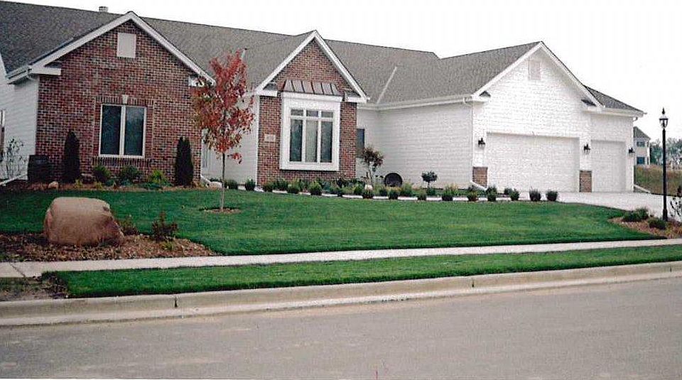 1st image of 4126 Oakmont Trl