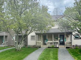 273 Northslope Ii Rd, East Stroudsburg, PA 18302