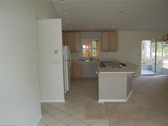 5th image of 2825 Oak Beach Blvd