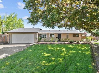 13530 SW Evergreen St, Beaverton, OR 97005