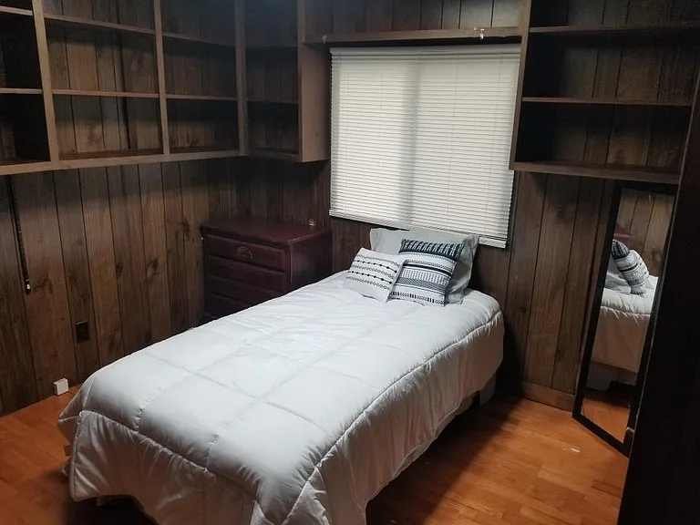 325 Lakewood Dr — Photo 9