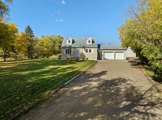 9900 Project Rd S, Burlington, ND 58722