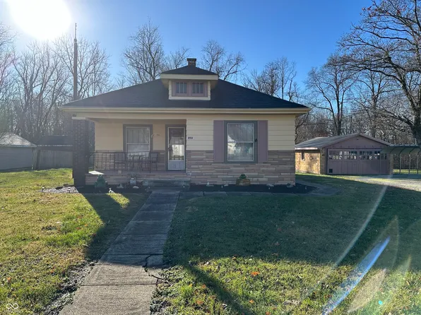 253 E Wood Ave, Universal, IN 47884
