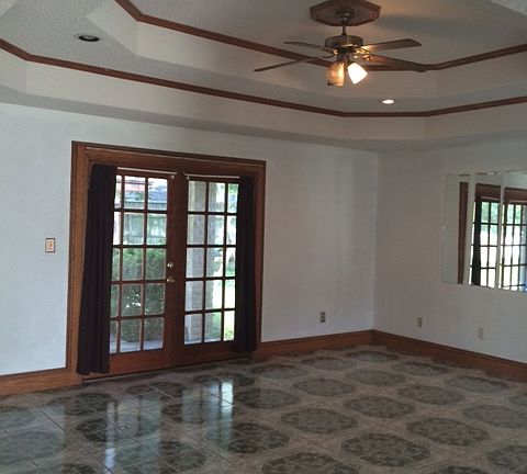 2nd image of 207 London Ct