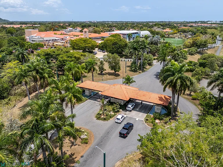 157 Jacintos Sabanera — Photo 39