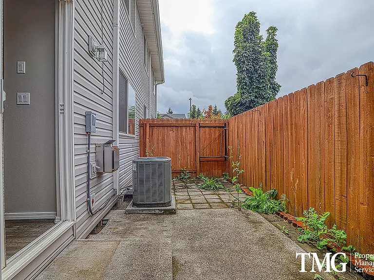 5522 NE 89th Ave — Photo 24