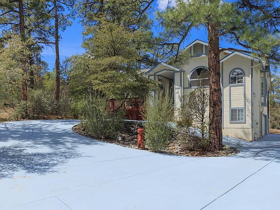 2nd image of 2330 Le Loup Dr