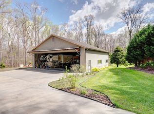 124 Tailwind Dr, Advance, NC 27006