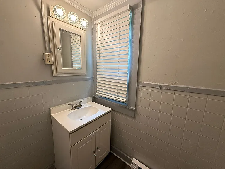 33-35 Emerson Street — Photo 12