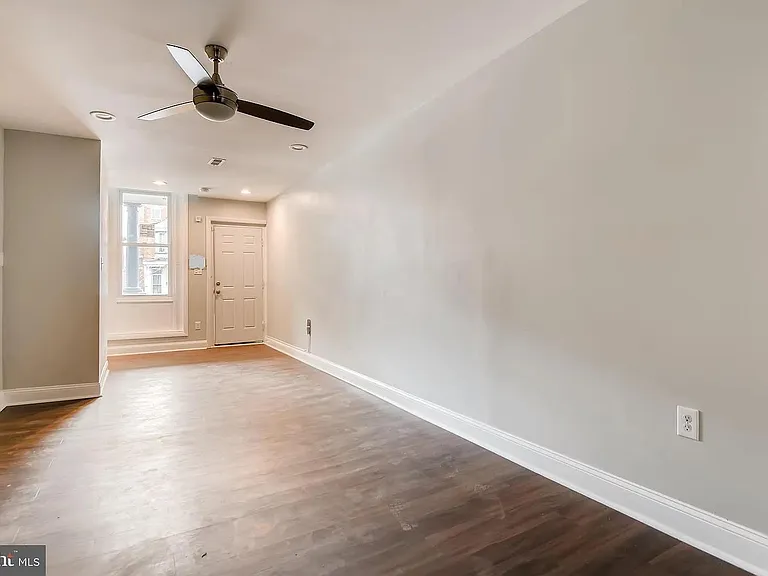 316 E 25th St #1 — Photo 11