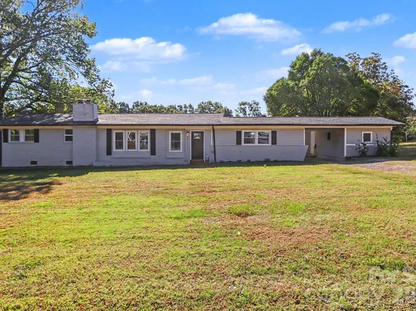 41 Fleetwood Dr SW, Concord, NC 28027