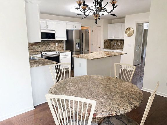 4th image of 7672 Windgate Cir