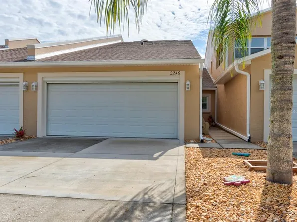 2246 Hawks Cove Cir, New Smyrna Beach, FL 32168