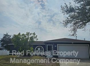 218 NW 4th Ter, Cape Coral, FL 33993