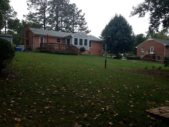 3rd image of 9086 Fayemont Dr