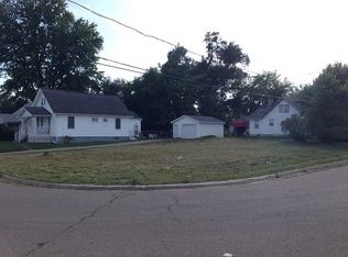 4058 Morrison St, Burton, MI 48529