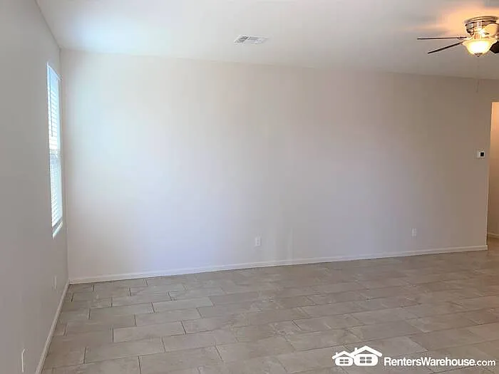 734 W Nova Pl — Photo 3