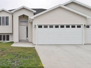 4528 11th St W, West Fargo, ND 58078