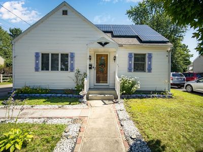 631 Newbury St, Springfield, MA, 01104