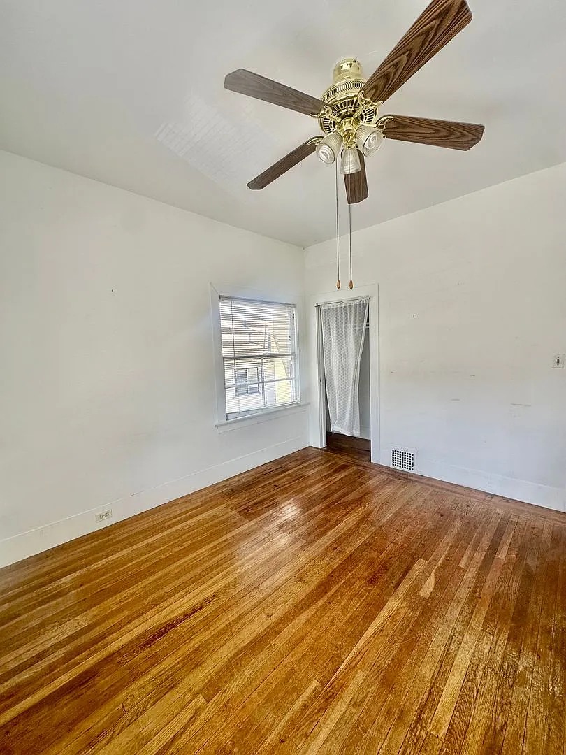 6bedroom house full of charm steps from UC Berkeley! — Photo 2