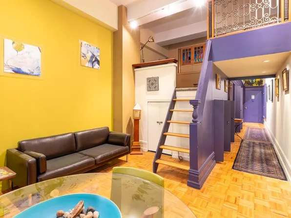 310 East 46th Street image 1 of 10