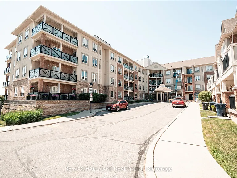 10 Mendelssohn St #117 — Photo 26