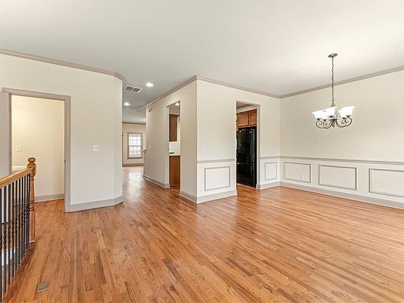4th image of 4023 Towne Creek Cv