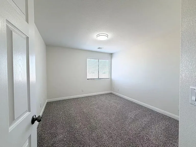 2316 Chapman Hill Dr — Photo 10